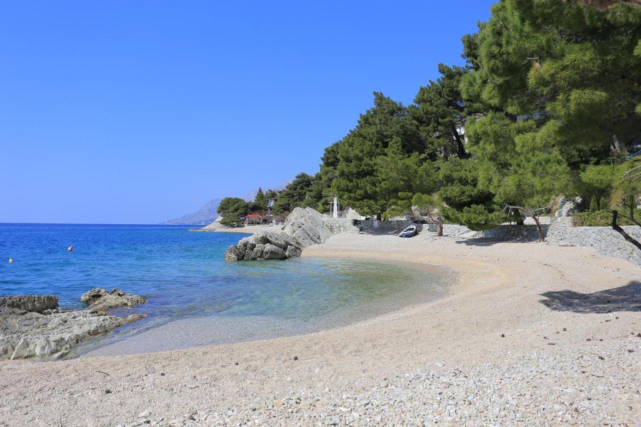 Apartments By The Sea Brela, Makarska - 2718 Ngoại thất bức ảnh