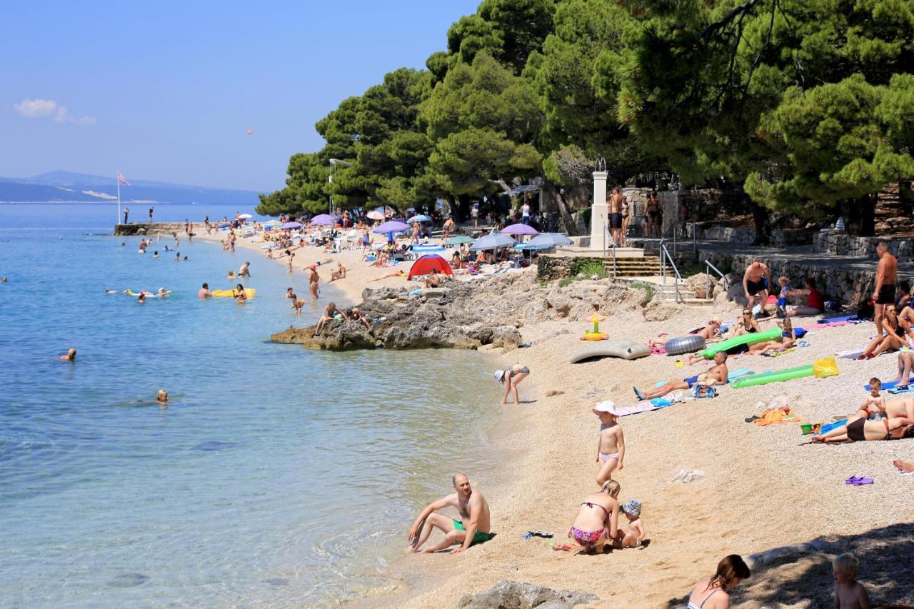 Apartments By The Sea Brela, Makarska - 2718 Ngoại thất bức ảnh