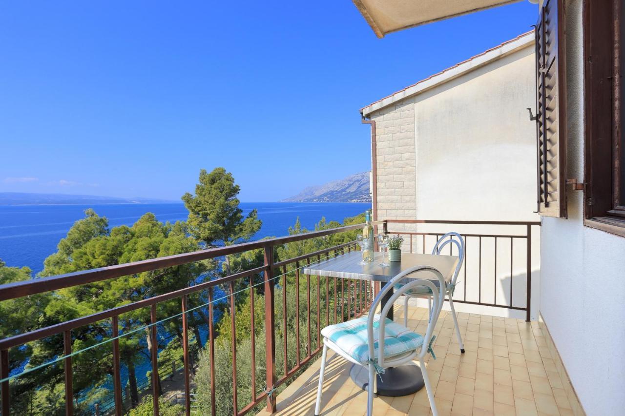 Apartments By The Sea Brela, Makarska - 2718 Ngoại thất bức ảnh