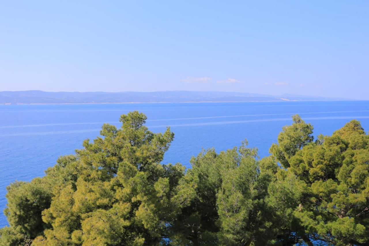 Apartments By The Sea Brela, Makarska - 2718 Ngoại thất bức ảnh