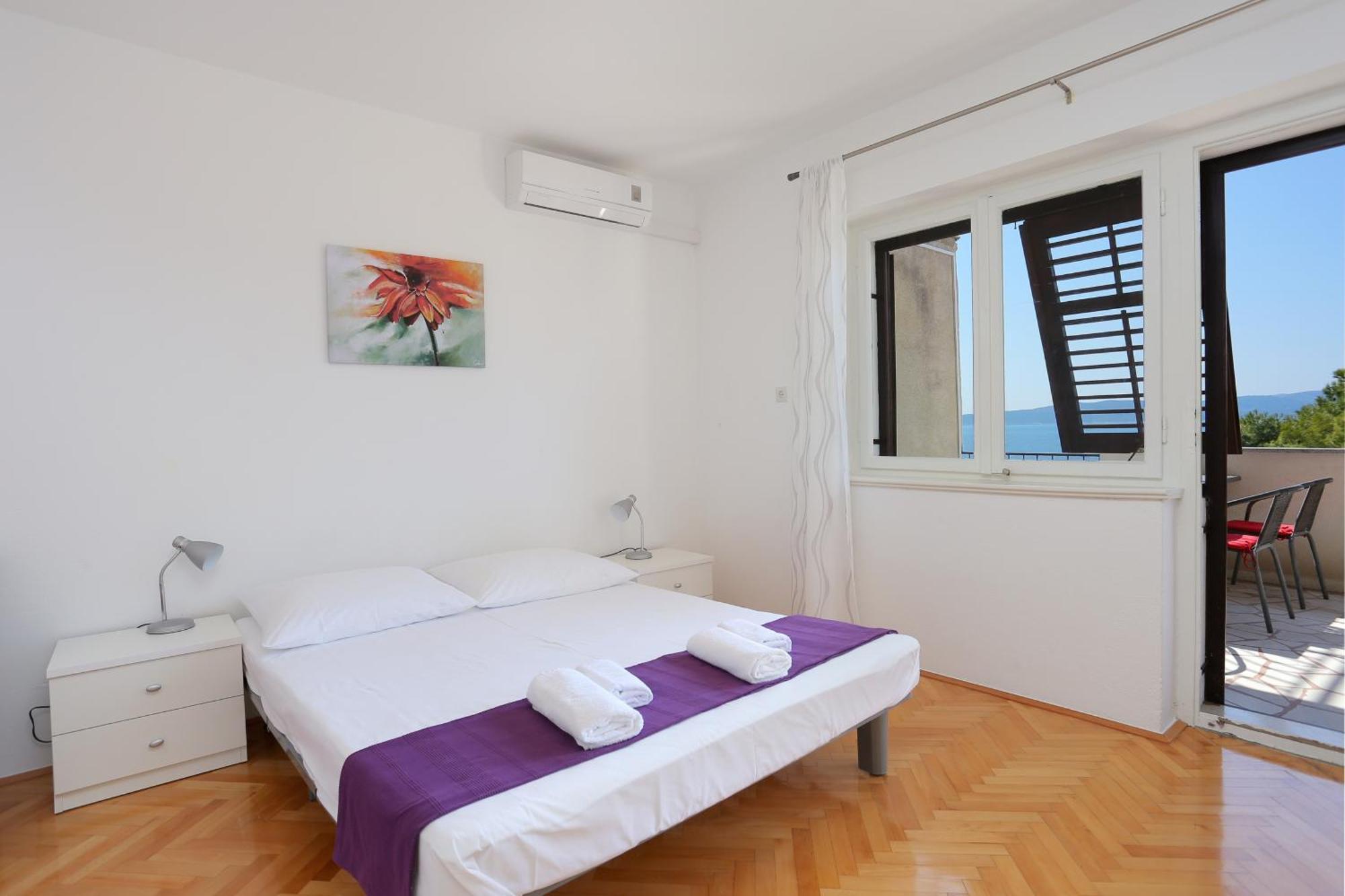 Apartments By The Sea Brela, Makarska - 2718 Phòng bức ảnh