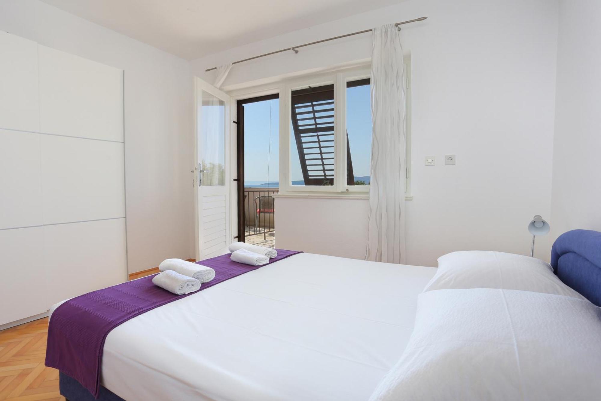 Apartments By The Sea Brela, Makarska - 2718 Phòng bức ảnh
